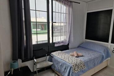 פנסיון Chill 12 Guest House