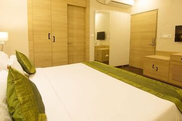 Hotel Treebo Tryst Kc Manor