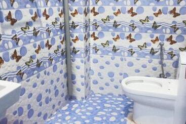 هتل Atithi The Food Palace And