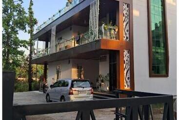 Hotel Green Valley Homestay