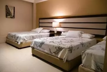 هتل آپارتمان Infinity Suites Habitación Triple