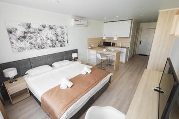 استراحتگاه Astana Aparts апартаменты в Yes Apart 2 комнатная люкс