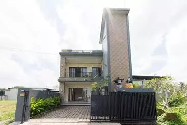 Pension Mangbo House