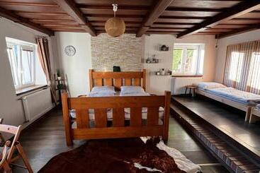 Pension (Hôtel basse catégorie) Melior