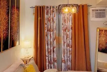 Aparthotel Luxurious Suite Near Tourist Spots