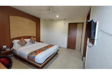Park Resort Near Railway Station  A Luxury Collection Of Hotel   Best Seller In Bhubaneswar