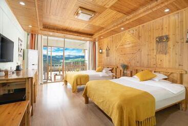 Longji Panorama Hotel 龙脊全景楼大酒店