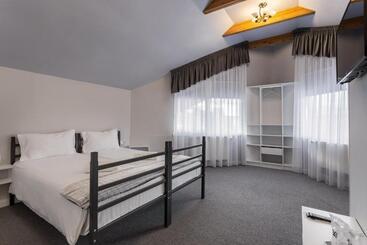 پانسیون Eden 7