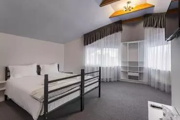 ペンション Eden 7