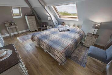 住宿加早餐  La Garenne Chambre D  Hôtes