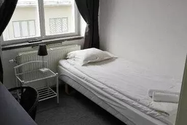 Vandrarhem 11 Rum & Kök