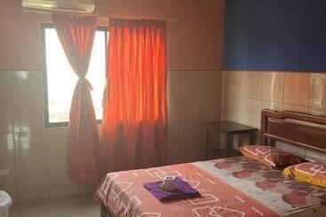 هاستل Alojamiento 27 De Diciembre