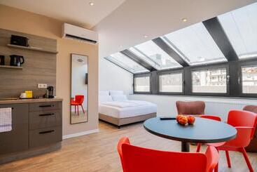 هتل Stayery Cologne Sülz   New Opening