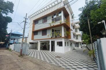 Hotel West Darshan Apartments And Villas