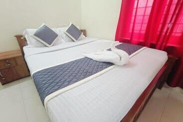 Hotel West Darshan Apartments And Villas