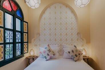 ریاض The Little Hara