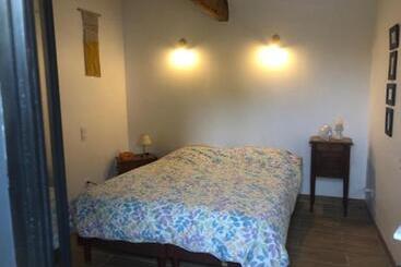 Bed and Breakfast La Grange De La Brousse