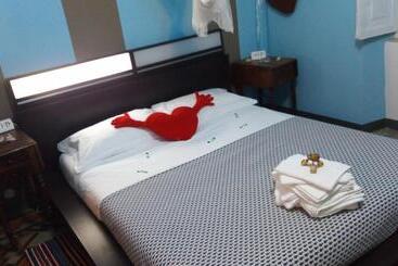 بنسيون Rivamare