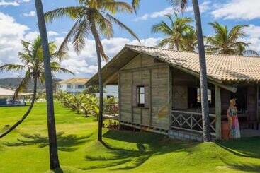 Tree Bies Beach Resort