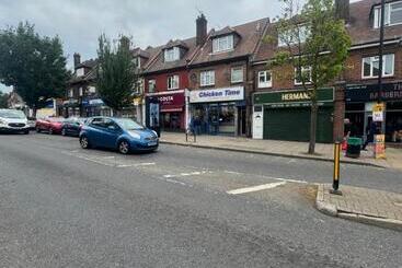 Pensione Master Grove Room