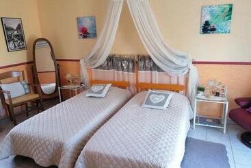 مبيت وإفطار Le Clos Des Roses