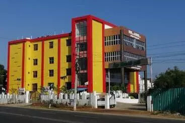 Hotel Nsk Mahal & Residency