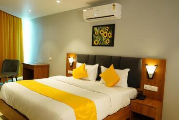 Hotelli Townhouse Shobhagpura Formerly Fragrance