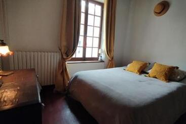 Общежитие Le Champcevrais