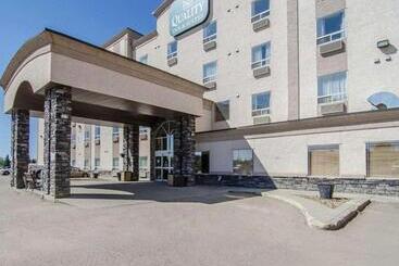 Hotelli Quality Inn & Suites