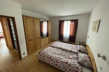 ホテル Ristorante B&b Gambarogno