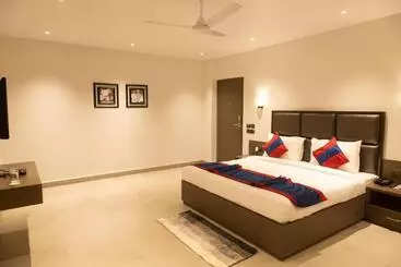 Hotelli Vioray Inn