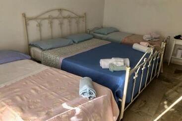 مبيت وإفطار Noel Dal 1976