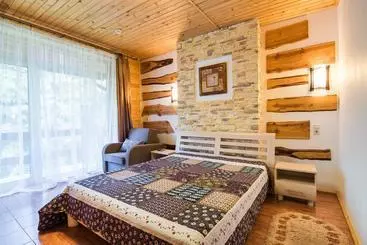 Hotel Pid Khomiakom