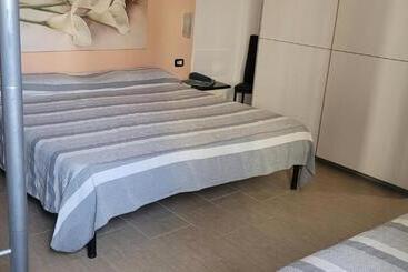 膳宿费 Alghero Sun