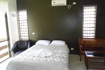تختخواب و صبحانه Island Accommodation Nadi
