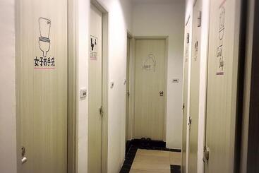 Master Chitow Hostel