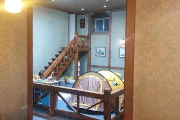 מוטל Bandal Book & Stay