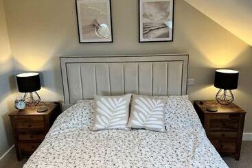 Rural Cottage Full Kitchen Pets Ok Paddock