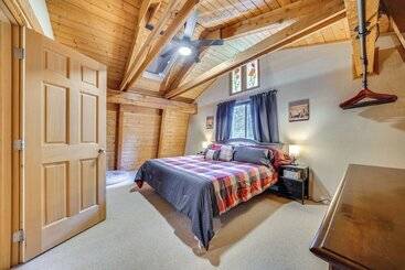 Сельский дом Creek & Lake Access At Cabin Near Cle Elum!