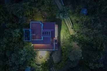 Hotelli Anjana Estate Villa