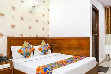 בית מלון כפרי Fabexpress Station Ii