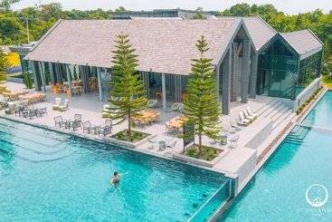 See Stars & Forest Resort