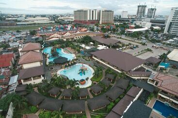 אתר נופש Cebu Westown Lagoon  South Wing