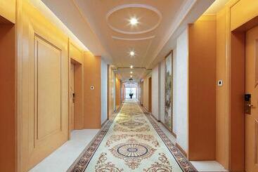 Vienna International Hotel Jiujiang Shili Street