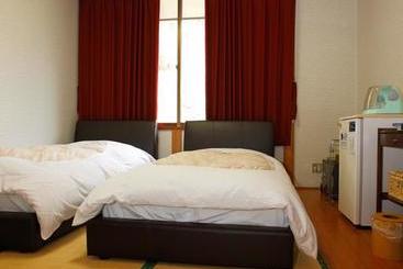 Отель Gunma Fujioka Mori No Onsen