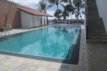 Hotel Oasis Ayurveda Beach