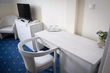 هتل Viliam Frano