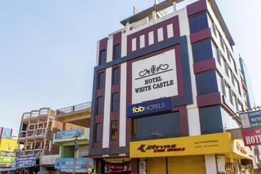 هتل White Castle
