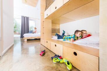 فندق صغير Moveinn