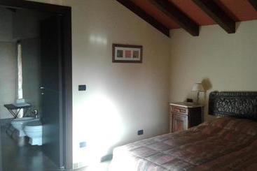 Villa Anna Bed & Breakfast